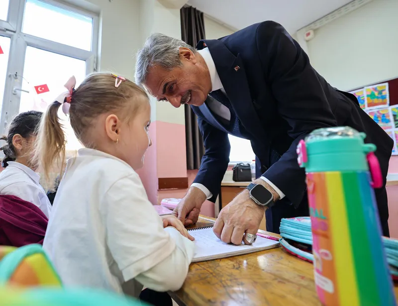 Minik Öğrencinin Sınıf Başkanlığı Sözü Gerçek Oldu