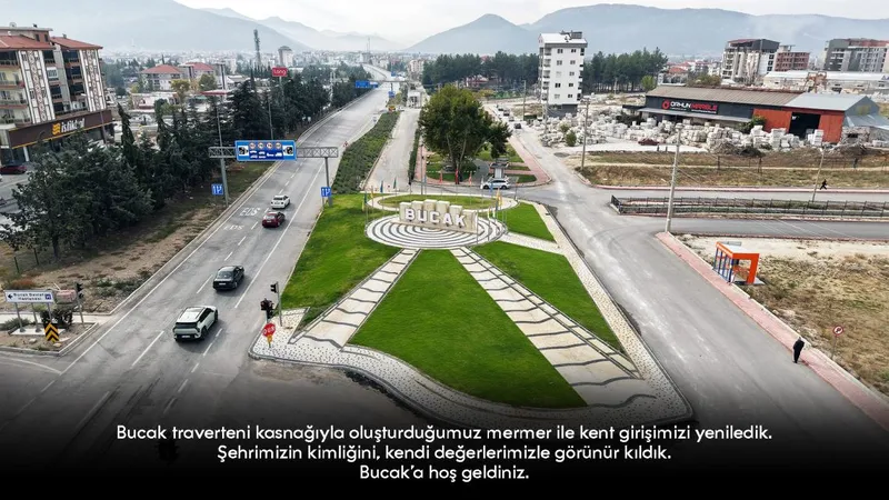 Bucak Traverteni ile Kent Girişi Yenilendi