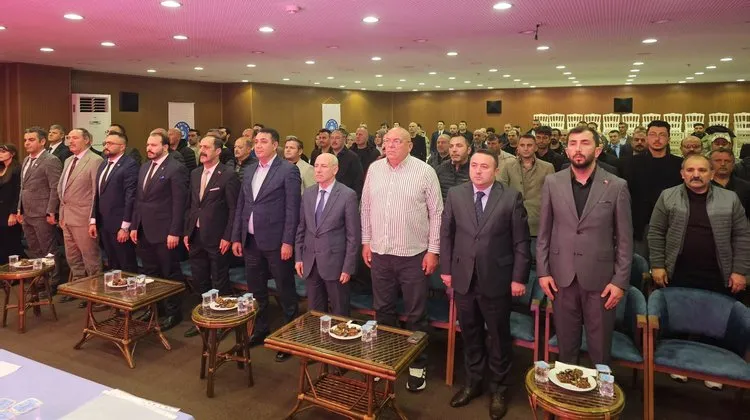 Gümüşhane Belediye Başkanı Türk Eğitim-Sen Genel Kurulu