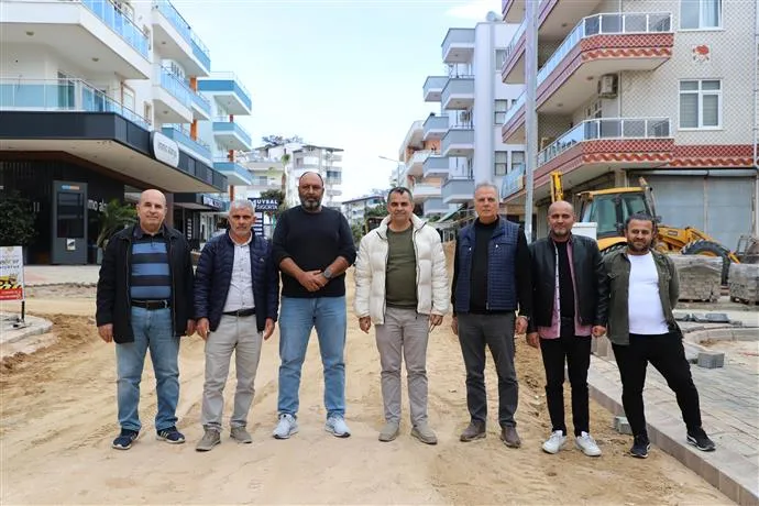 Alanya Batı Mahallelerinde Altyapı ve Üstyapı Çalışmaları Hızlandı
