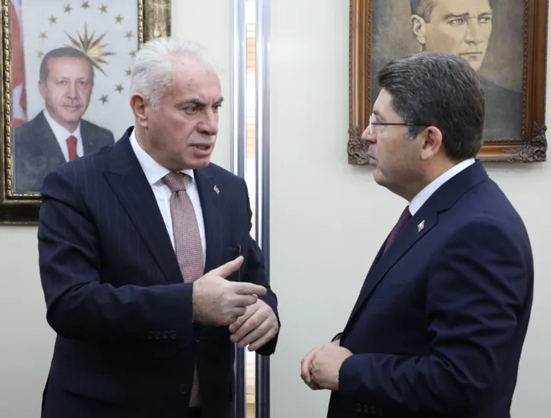 Adalet Bakanı Yılmaz Tunç Bayburt