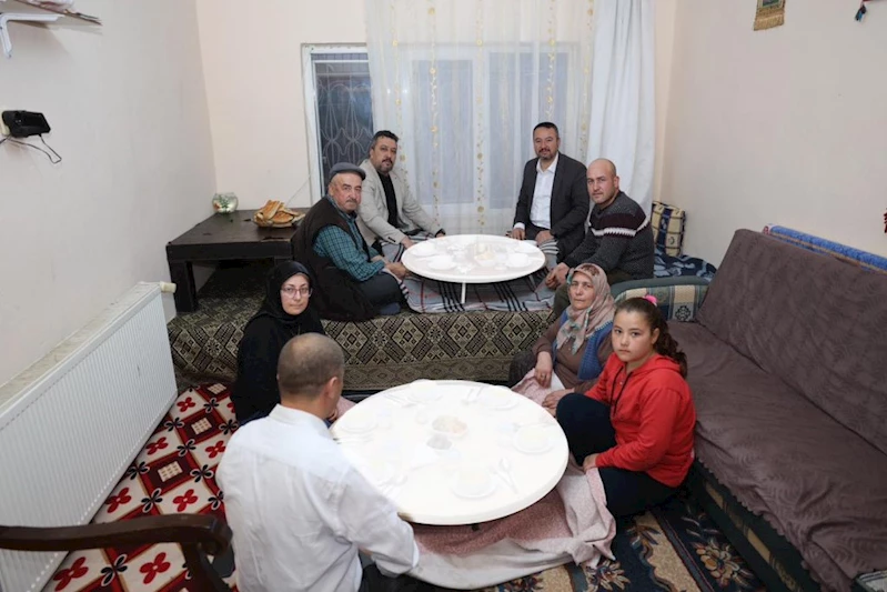 Başkan Öztaş, Şirinevler Mahallesi’nde İftar Programında Vatandaşlarla Buluştu