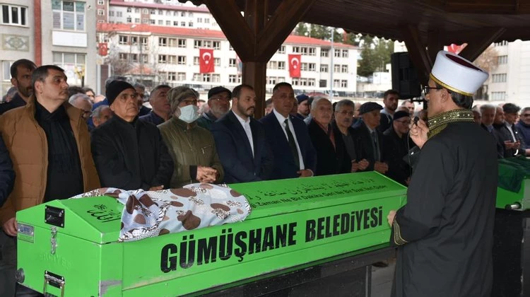 BAŞKANIMIZ, MENŞURE ÖĞRETMEK VE ALİME TURHAN’I EBEDİYETE UĞURLADI