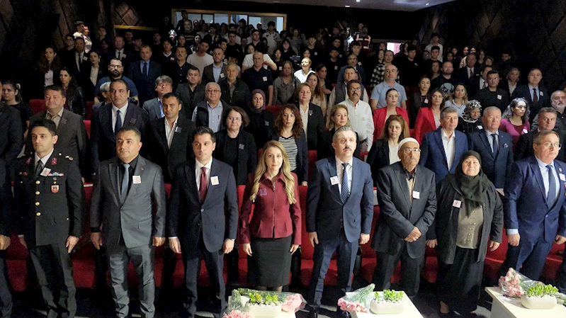18 Mart Çanakkale Deniz Zaferi ve Şehitleri Anma Günü dolayısıyla Kemer’de tören düzenlendi
