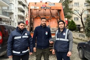 EKİPLERİMİZİN BULDUĞU CÜZDAN SAHİBİNE TESLİM EDİLDİ