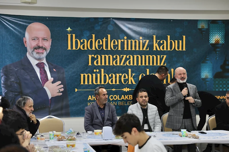 BAŞKAN ÇOLAKBAYRAKDAR, 52 FARKLI ÜLKEDEN ÖĞRENCİLERLE İFTAR SOFRASINDA BULUŞTU