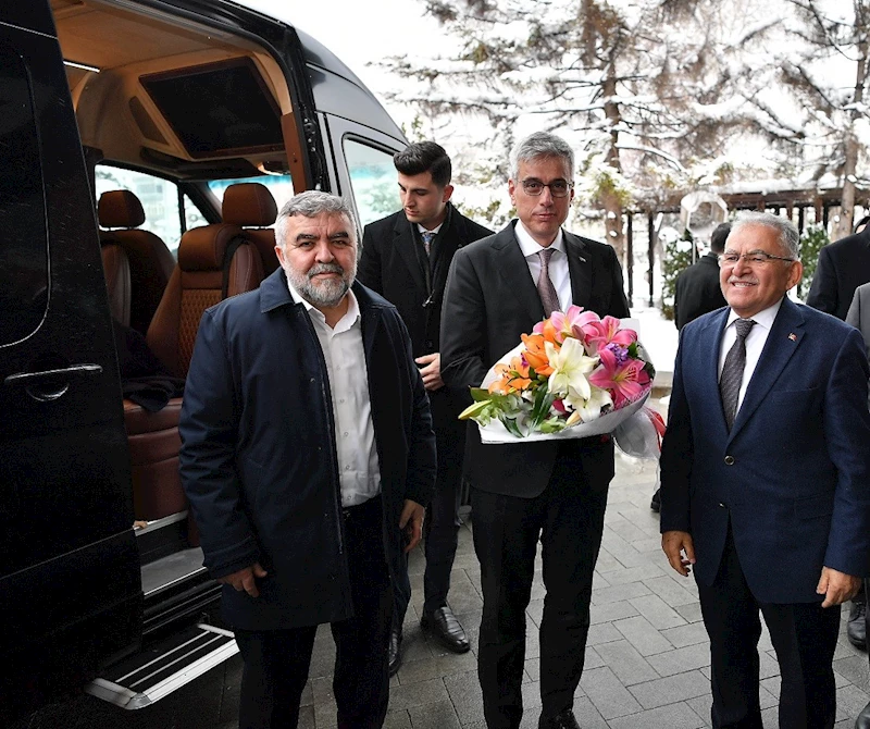 Bakan Memişoğlu’dan Başkan Büyükkılıç’a Ziyaret