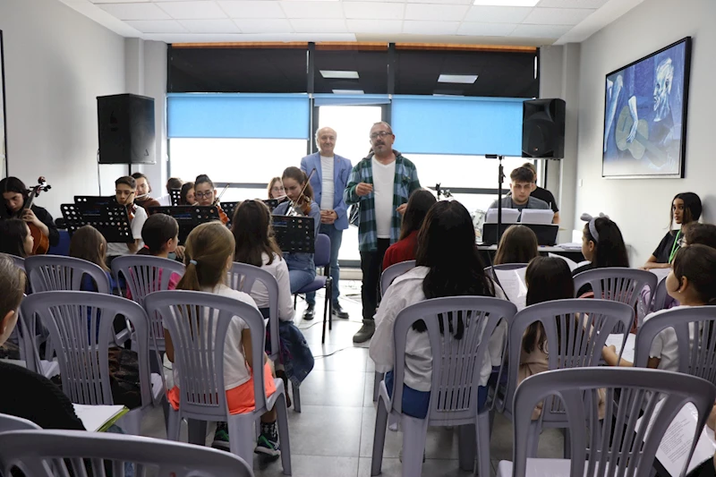 ÇOCUK VE GENÇLİK ORKESTRASI İZMİTLİLERLE BULUŞMAYA HAZIRLANIYOR