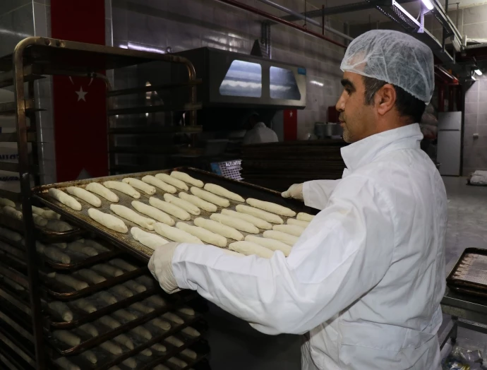 RAMAZAN’DA SOFRALAR HALİLİYE BELEDİYESİ İLE BEREKETLENİYOR