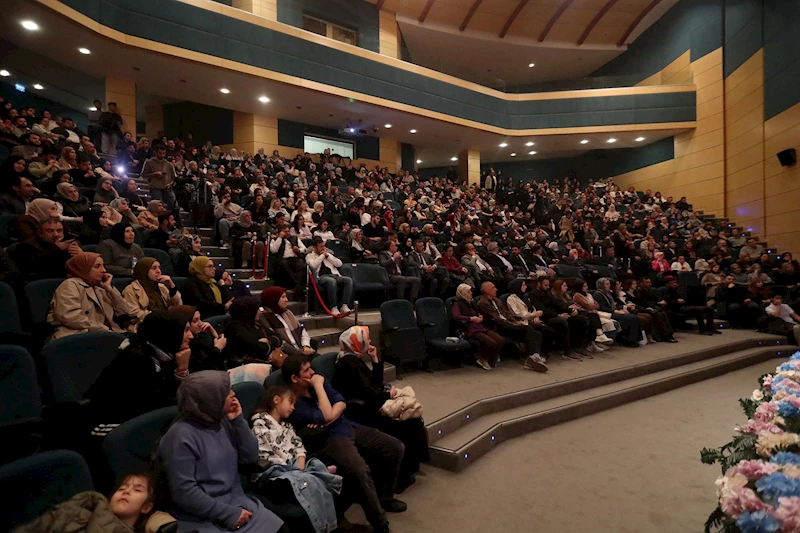 “Geniş olan ahiretin sohbeti ferahlatır”