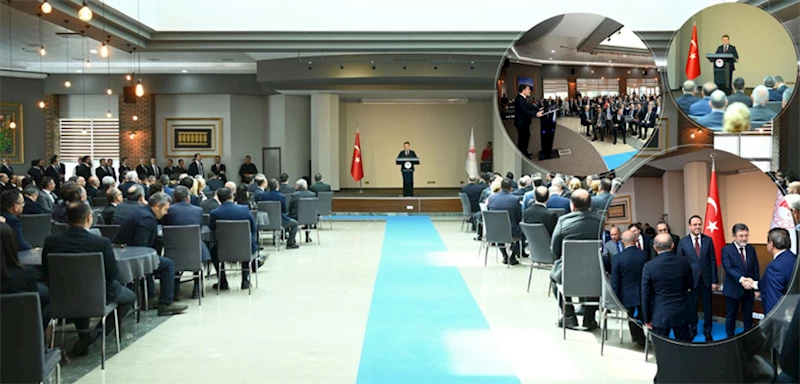 BAKAN YUMAKLI, BAKANLIK PERSONELİ İLE BAYRAMLAŞTI