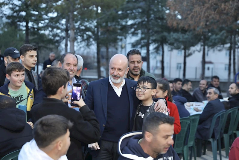 KOCASİNAN’DA İFTAR SOFRASI ERKİLET MAHALLESİ’NDE BEREKETLENDİ