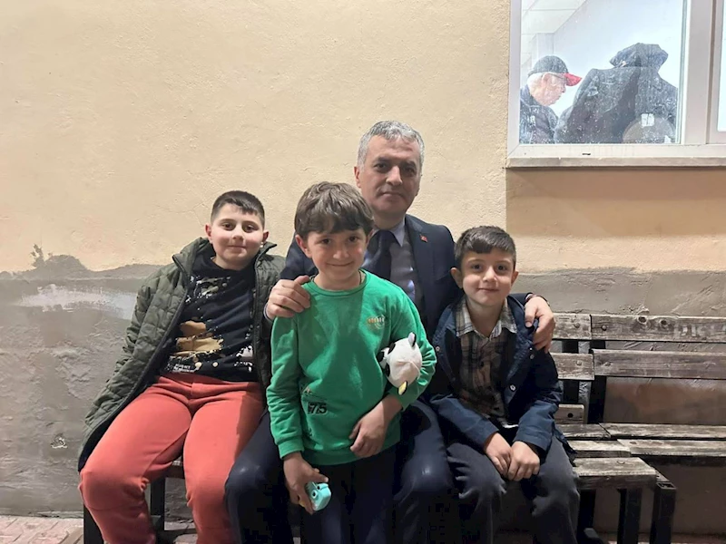 BAŞKANIMIZ GÜRSEL MAHALLE SAKİNLERİYLE BİR ARAYA GELDİ