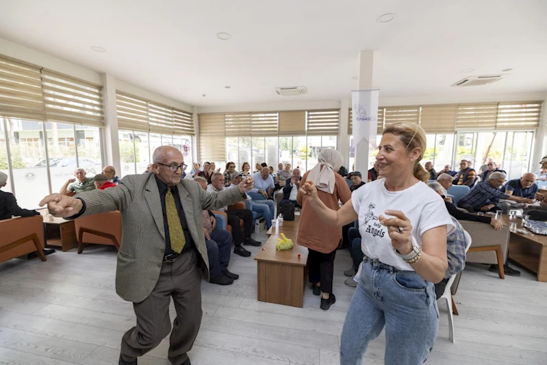 Mersin Büyükşehir Emekli Evlerinde Bayram Coşkusu