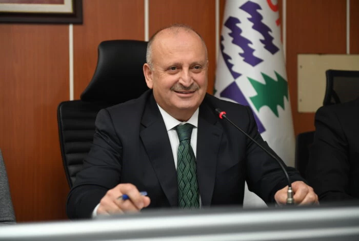 BAŞKAN TAVLI’DAN KARLA MÜCADELE EKİPLERİNE TEŞEKKÜR