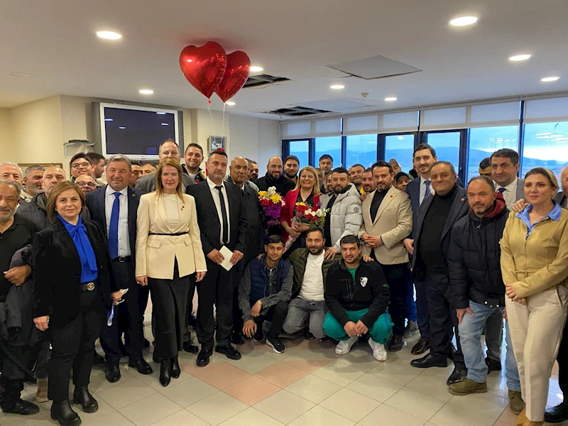 CHP’Lİ DOLANBEY: ROMANLARIN VAZGEÇİLMEZİ ATATÜRK VE CUMHURİYET’TİR!