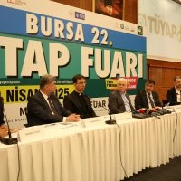 Bursa Kitap Fuarı’nda İznik’in tarihi zenginliği konuşuldu