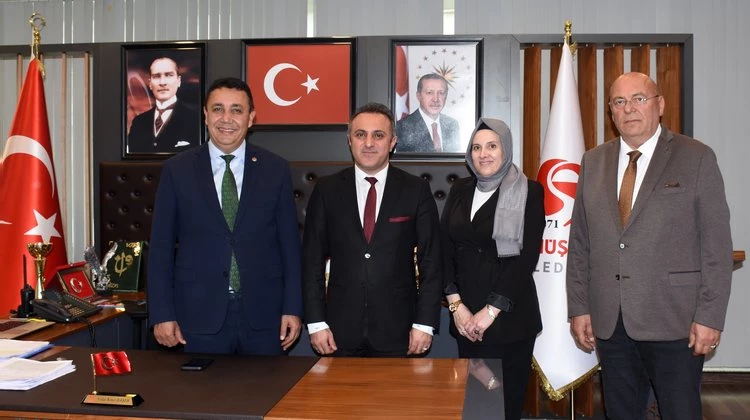 BAŞKANIMIZ, GÜMÜŞHANE ÜNİVERSİTESİ REKTÖRLÜĞÜNE ATANAN PROF. DR. OKTAY YILDIZ’I MAKAMINZDA AĞIRLADI