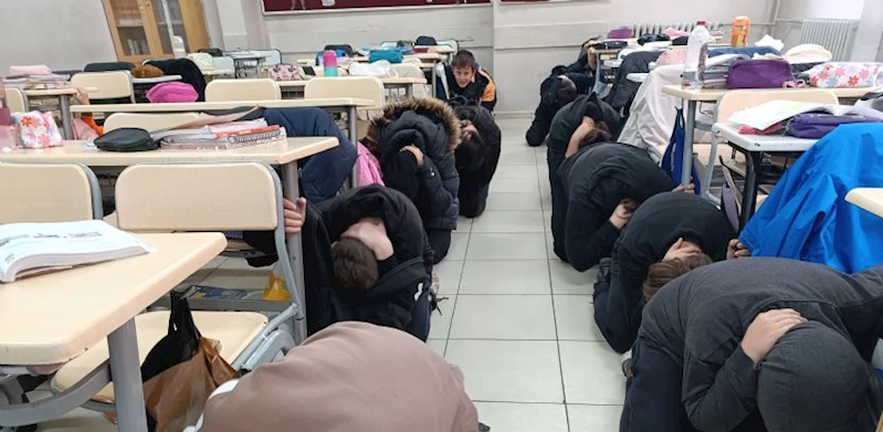 Çorlu Belediyesi Arama Kurtarma Ekibi`nden Hayat Kurtaran Eğitimler