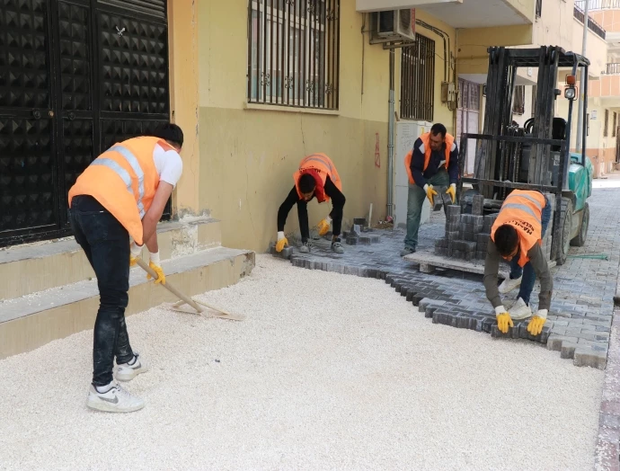 MODERN GÖRÜNÜME KAVUŞAN HALİLİYE SOKAKLARI TAKDİR EDİLİYOR