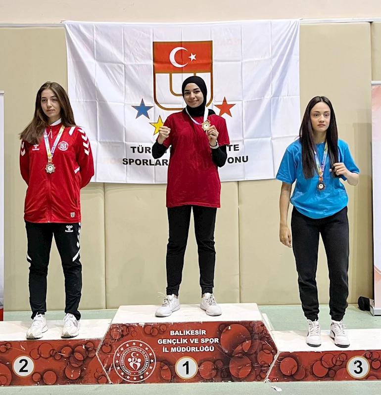 MERAM BELEDİYESPOR BAŞARIDAN BAŞARIYA KOŞUYOR
