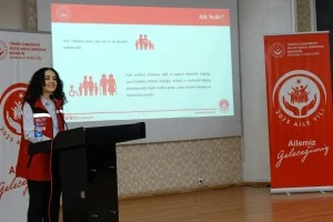 Belediyemizde “Ailemiz Geleceğimiz” Sunumu Düzenlendi