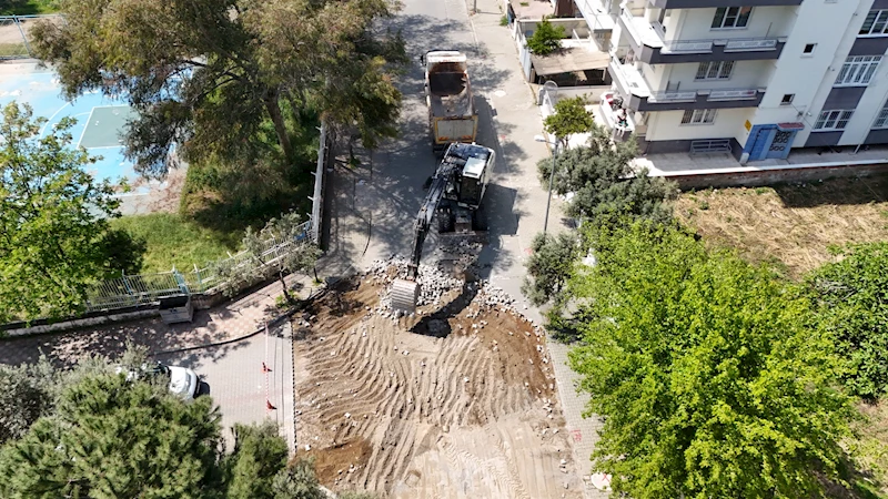 BAŞKAN ÇERÇİOĞLU AYDIN’I MODERN, GÜVENİLİR VE KONFORLU YOLLAR İLE BULUŞTURUYOR