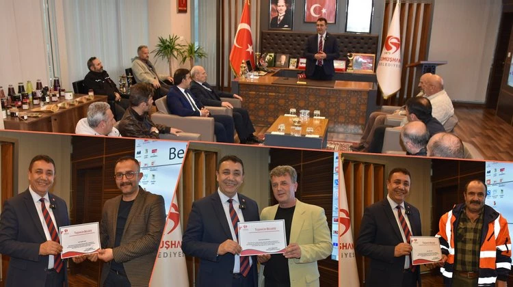 BAŞKANIMIZ, KAR YAĞIŞI SÜRECİNDE GÖREV YAPAN PERSONELİMİZE TEŞEKKÜR BELGELERİNİ TAKDİM ETTİ