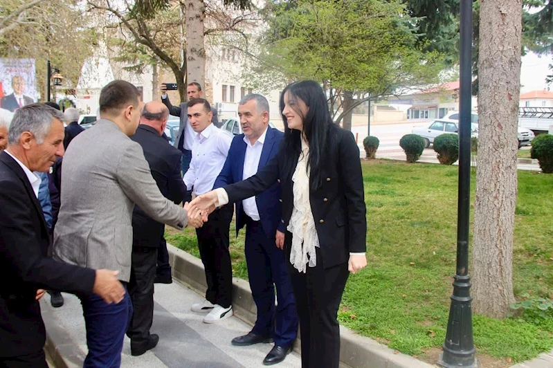 İlçemizde Ramazan Bayramı dolayısıyla bayramlaşma proğramı düzenlendi.
