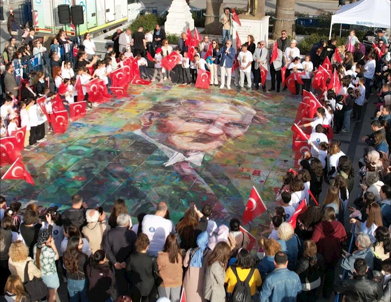 Cumhuriyet Meydanı, Ulu Önderimiz Gazi Mustafa Kemal Atatürk’e duyduğumuz sevgiyle ve sanatla doldu
