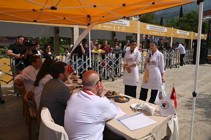 Gastronomi Panayırı’nda Liseler Arası Yemek Yarışması