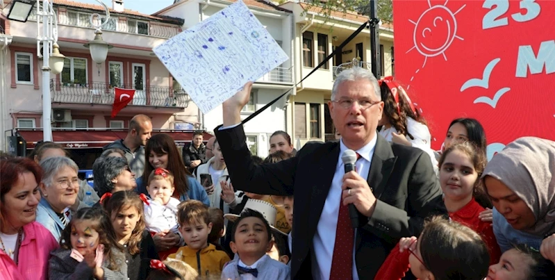 MUDANYA’DA 23 NİSAN’DA TARİHİ İMZA: ÇOCUKLARLA GELECEĞE SÖZLEŞME