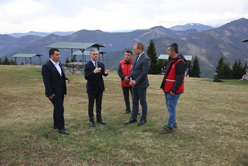 BAŞKANIMIZ ARMUTLUK MEVKİNDEKİ PİKNİK ALANIMIZDA İNCELEMELERDE BULUNDU