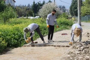 MUHTELİF YERLERDE BAKIM ONARIM ÇALIŞMALARI DEVAM EDİYOR