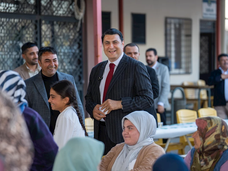 BAŞKAN YILMAZ’A SARILAR’DA SEVGİ SELİ