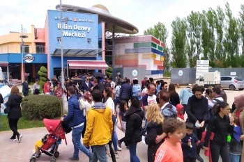BAYRAMDA ESKİŞEHİR’E TURİST AKINI