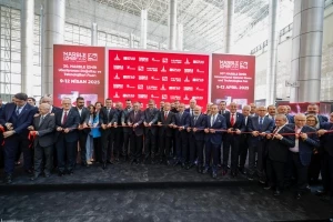 Eş Başkan Hatun, Doğaltaş ve Teknolojileri Fuarı’nın açılışına katıldı