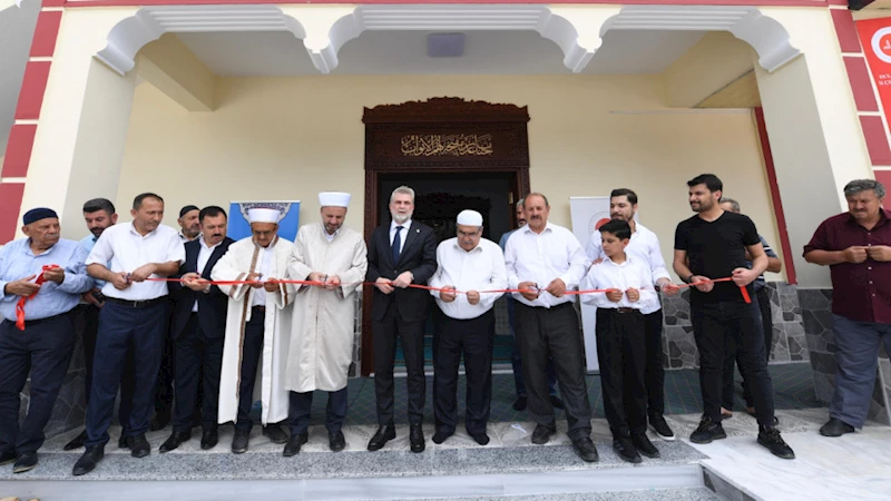Dulkadiroğlu Osmangazi Camii İbadete Açıldı