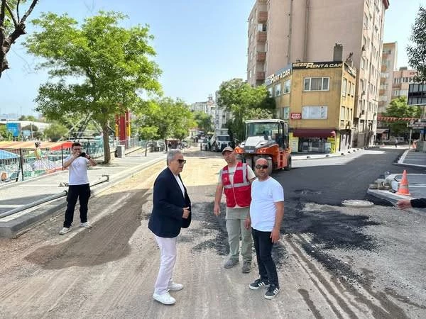 Mehmetçik Caddesi ile Yeni Mahalle 21002 Sokak