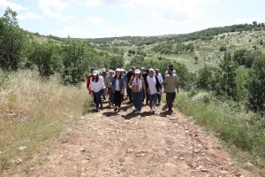 Eş Başkan Bucak, Taşağıl Mahallesi