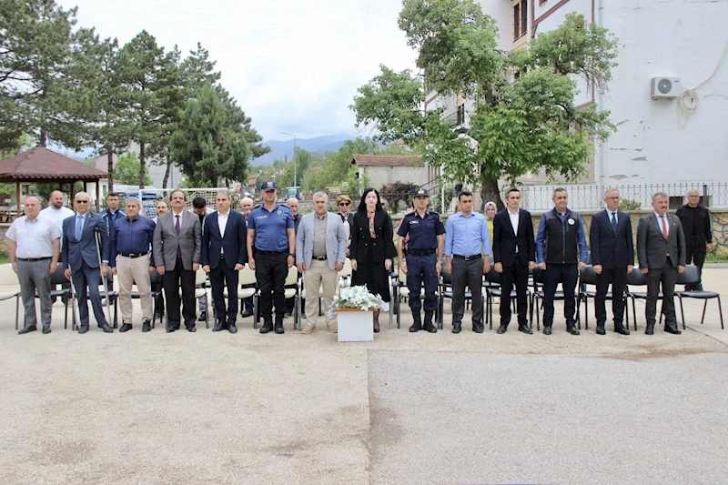 Başkan DEMİR, Hamamözü Halk Eğitimi Merkezi Müdürlüğü tarafından gerçekleştirilen “Hayat Boyu Öğrenme Haftası Etkinlikleri” programına katıldı.