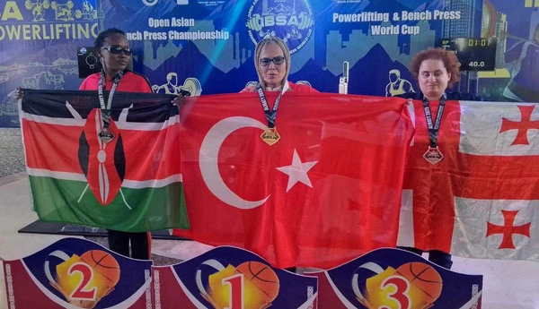 Çankaya’nın Gururu Sporcular 20 Madalya İle Döndü