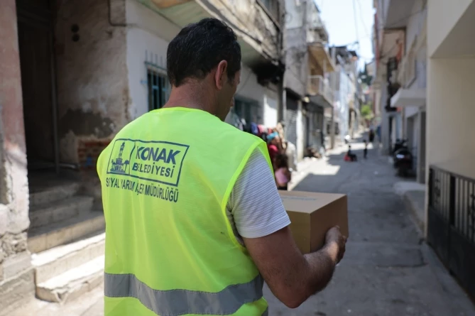 Konak’ta kapı kapı dayanışma