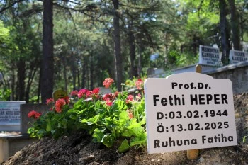 BÜYÜKŞEHİR ESKİŞEHİRSPOR’UN EFSANE İSİMLERİNİ UNUTMADI