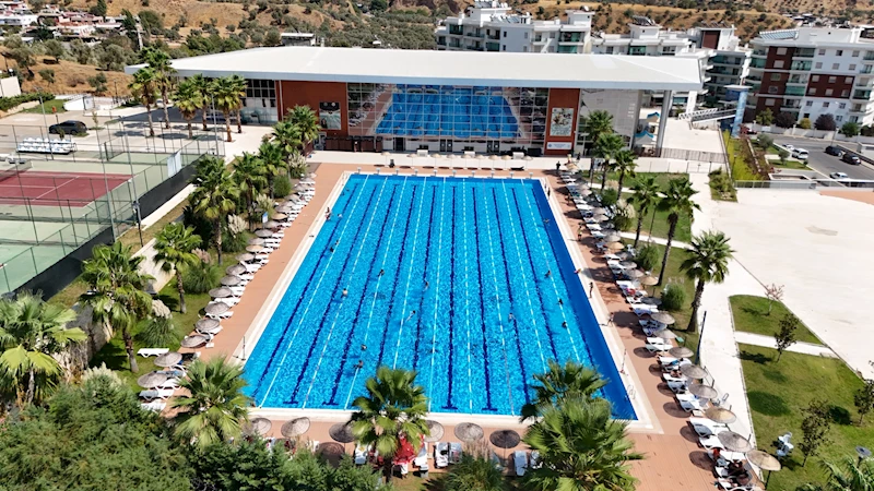 AYDIN BÜYÜKŞEHİR BELEDİYESİ ATATÜRK SPOR KOMPLEKSİ AYDINLILARIN HİZMETİNDE