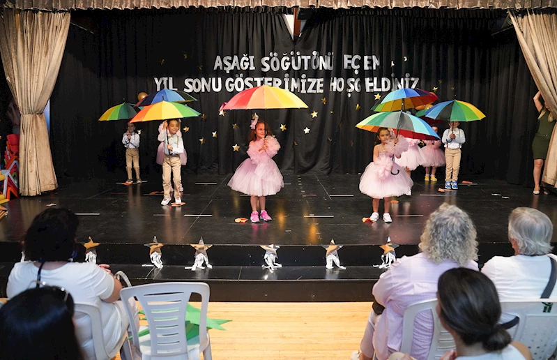 TEPEBAŞI MİNİKLERİNİN MEZUNİYET SEVİNCİ