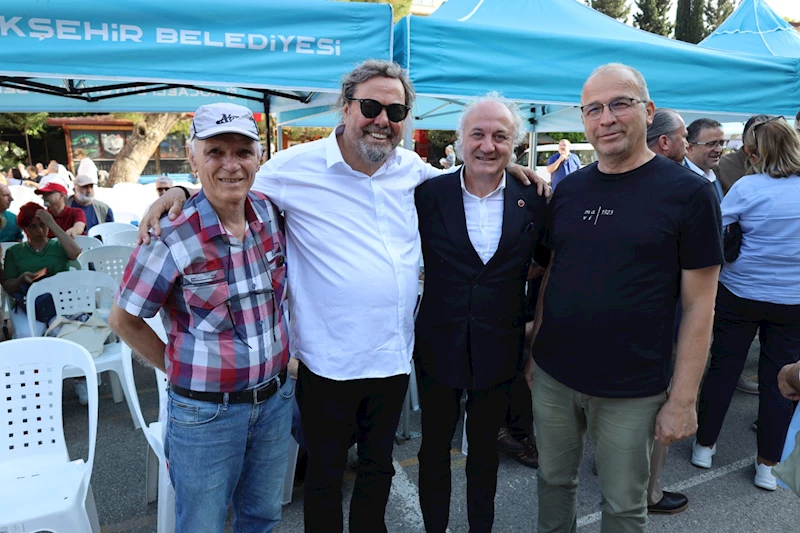 İZMİT BELEDİYESİ, İZSANDER’İN PİLAV GÜNÜ HEYECANINA ORTAK OLDU