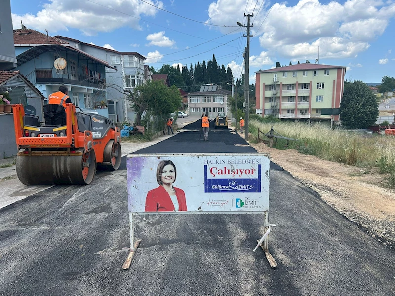 İZMİT BELEDİYESİ’NDEN ASFALT ATAĞI