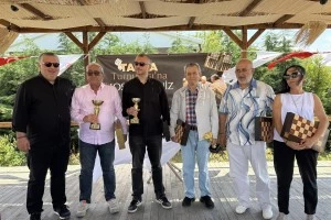 TAVLA TURNUVASI SONA ERDİ