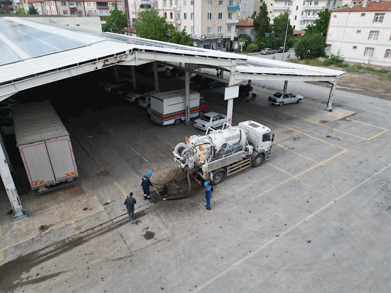 KASKİ’den Bayram Öncesi Kurban Pazar Yerlerinde Temizlik Çalışması